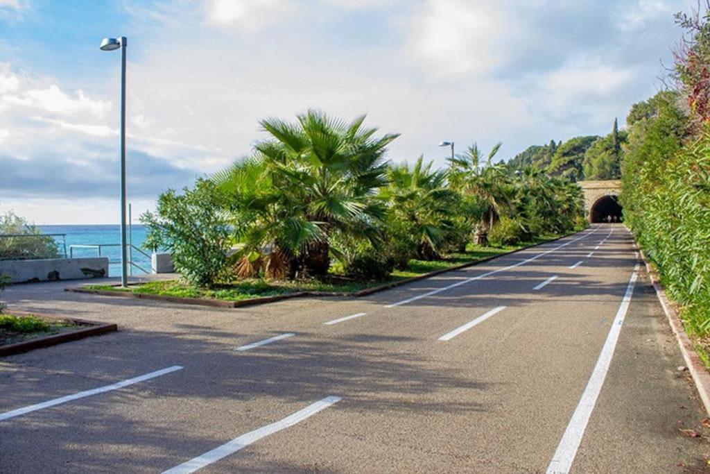 Mini Accommodation In Sanremo Liguria エクステリア 写真