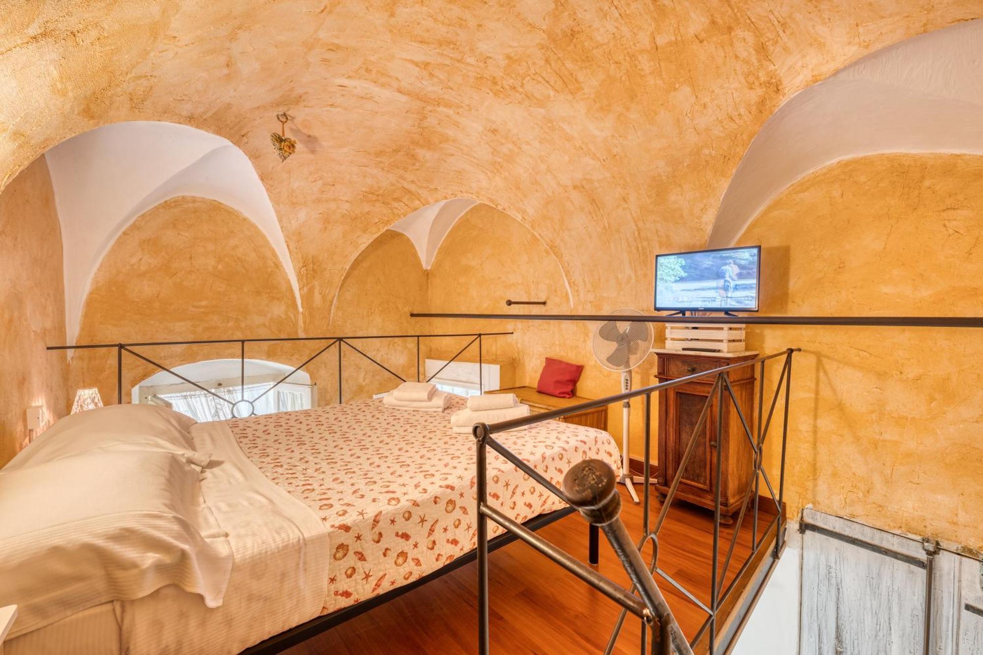 Mini Accommodation In Sanremo Liguria エクステリア 写真